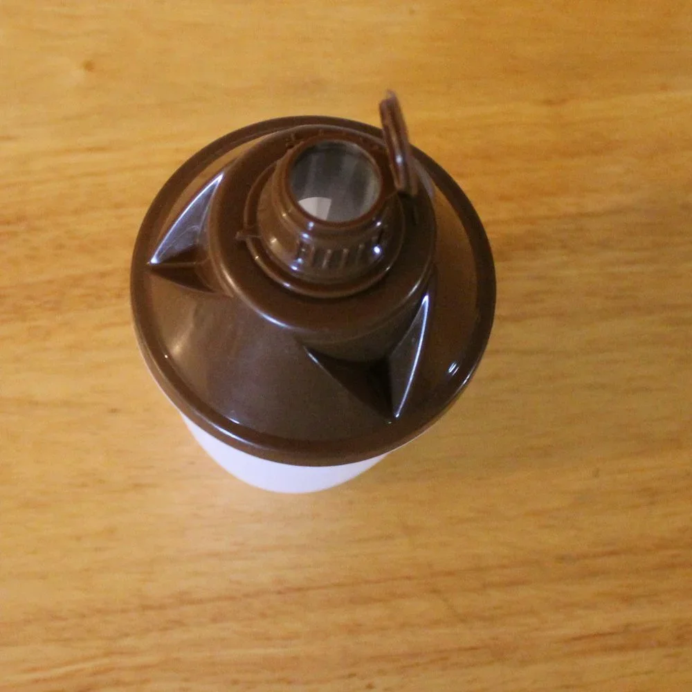 Vintage Tupperware Shaker/Blender Brown top white bottom
